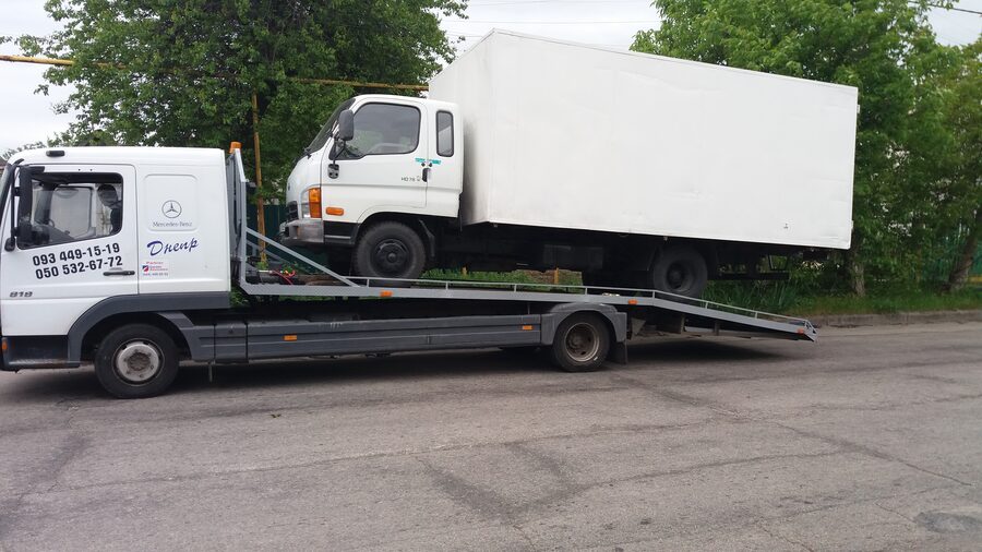 Эвакуация грузовика Hyundai HD78
